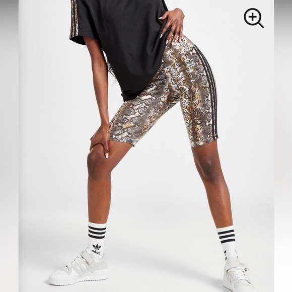 ⚡️✅✅ADIDAS SHORT LEGGINGS Python Print - Picture 3 of 13